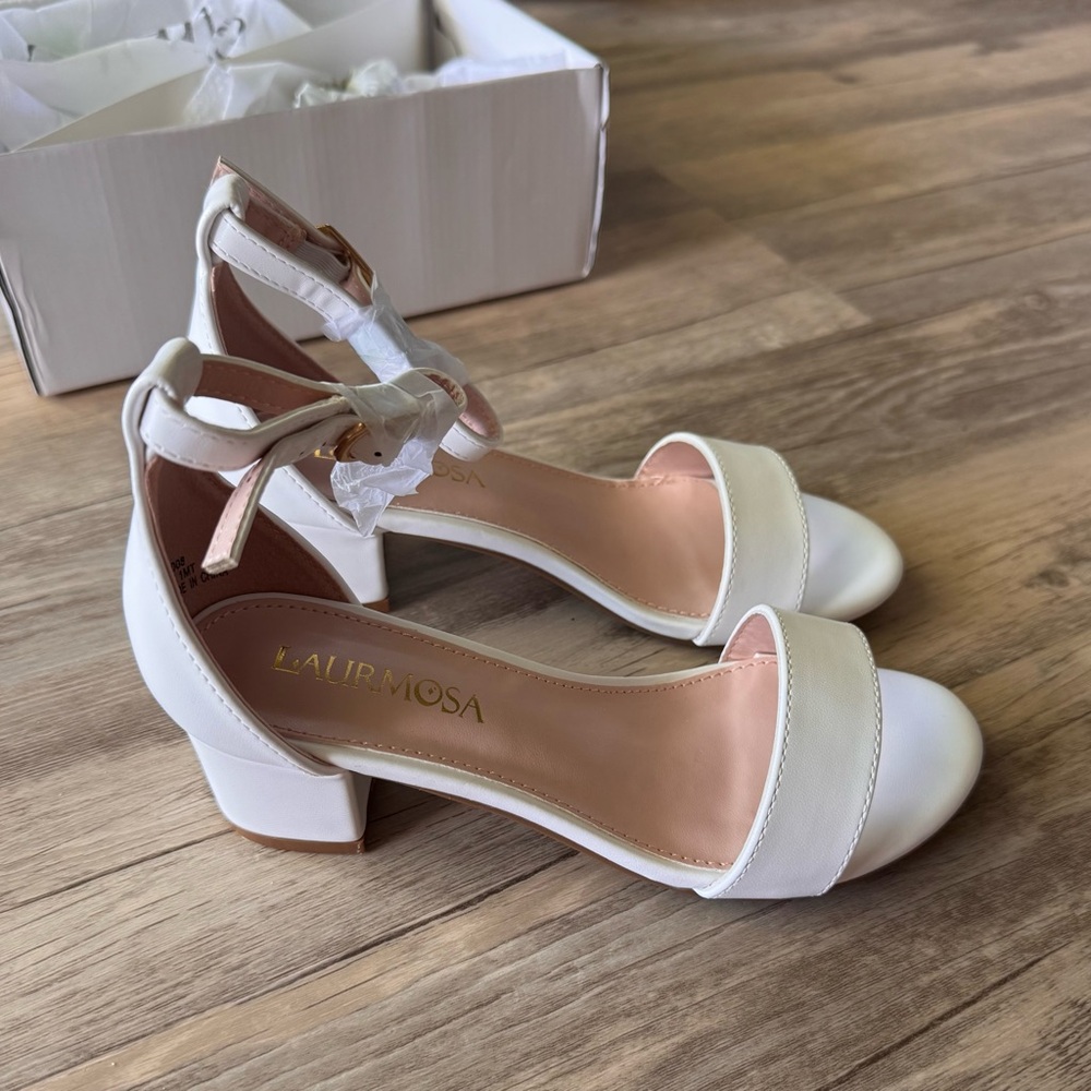 Girls White Heeled Sandals